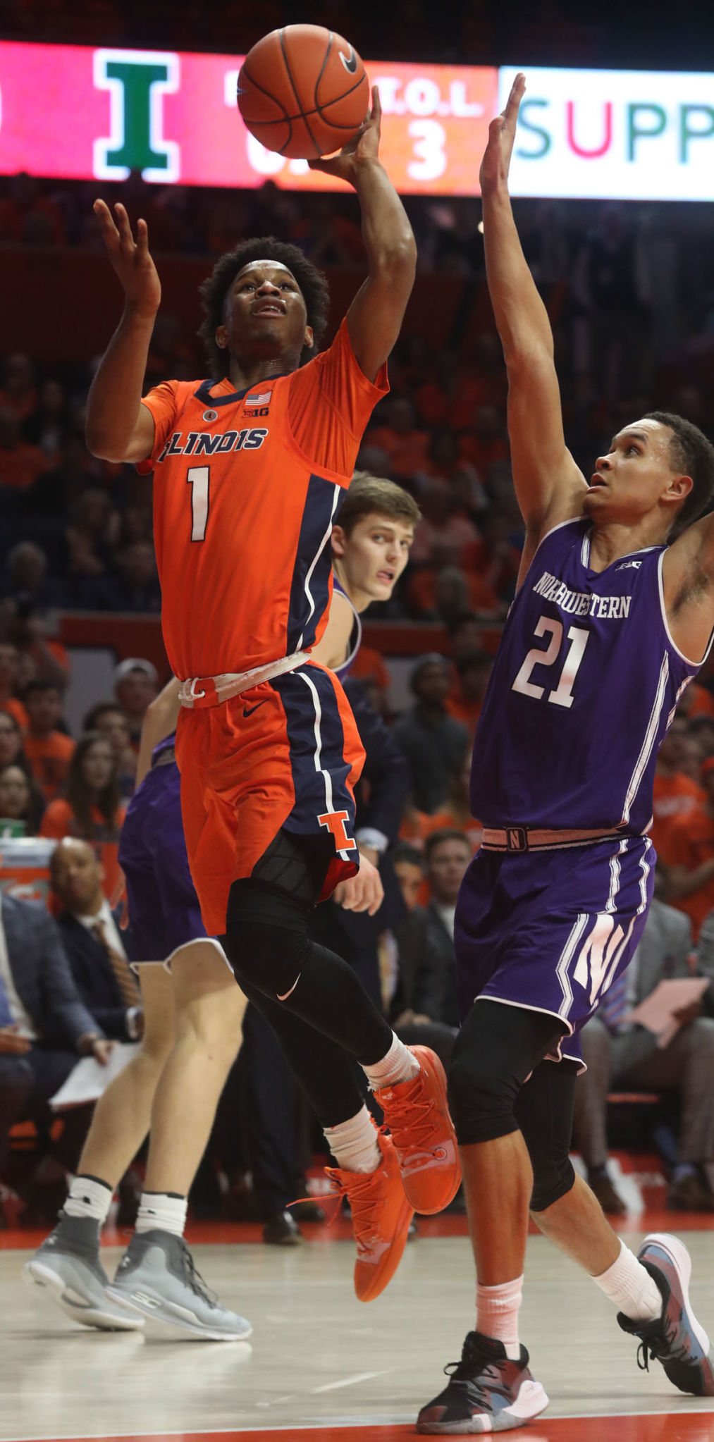Illinois vs Northwestern 25 3.3.19.jpg